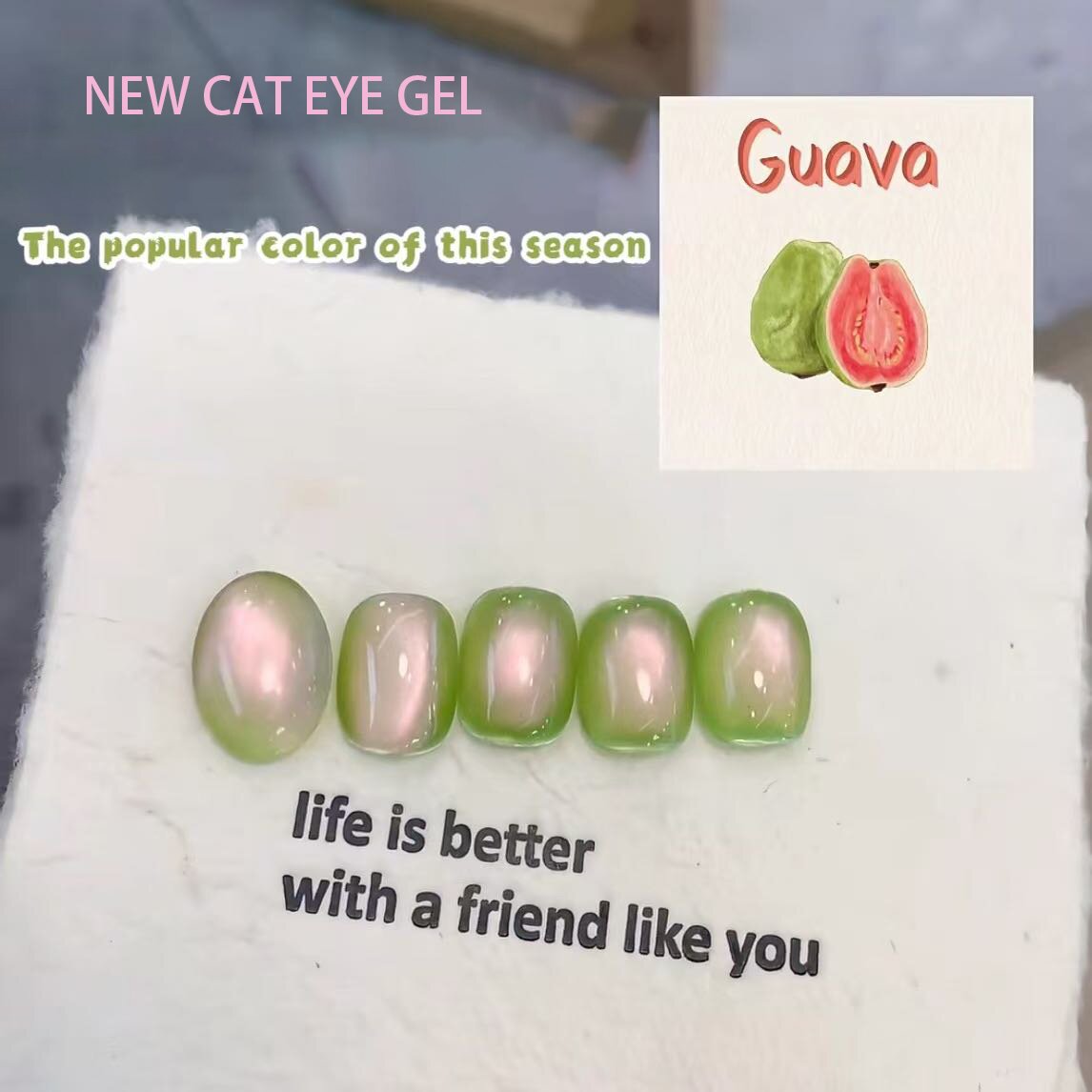 Guava-ilhamlı pişik göz gel cilası, dırnaq moda mərkəzində mərkəz səhnəsi alır
