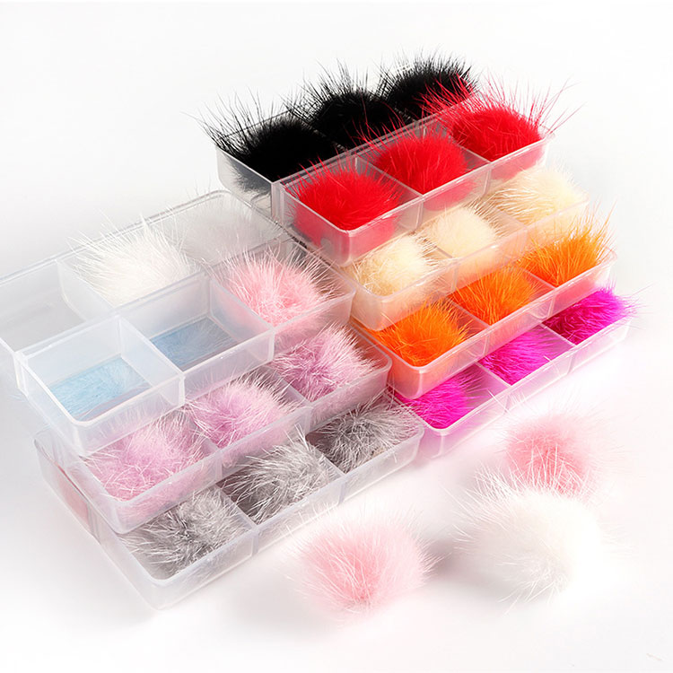 Dırnaqlar üçün 6 ədəd Qutu 3d Sofy Magnetic Pom Pom
